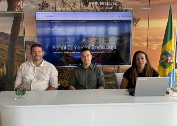 Breña Baja estrena web para su comercio: subvenciones, directorio de negocios y campañas en un solo portal
