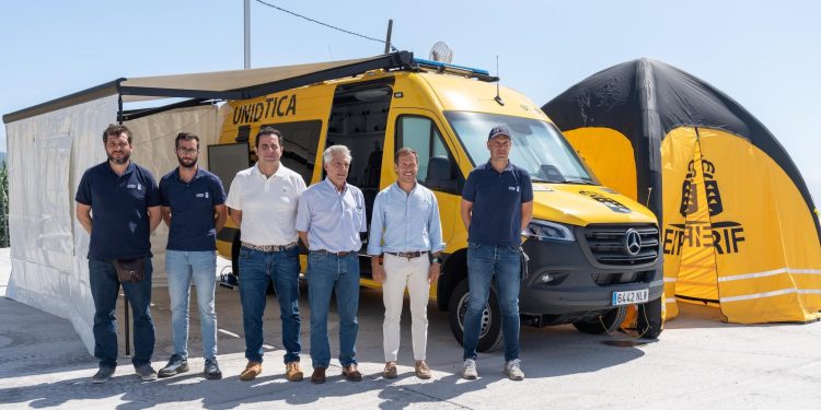 La Palma estrena el «centro de mando» móvil contra los incendios: una Unidad Táctica de 240.000 euros para los EIRIF