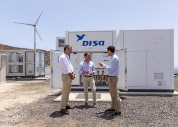 La mayor batería renovable de Canarias ya funciona en Tenerife, y La Palma está en la lista para tener la suya