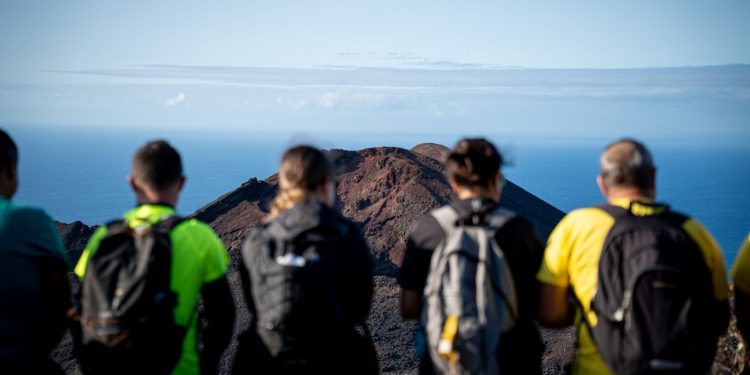 La Palma reparte 16 rutas por volcanes, laurisilva y caminos reales para su XVIII Festival de Senderismo, del 18 al 20 de septiembre