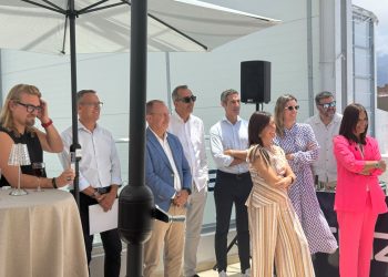 Acto de inauguración de los nuevos estudios de la Cadena SER en Los Llanos de Aridane