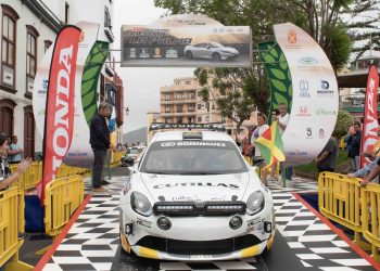 El Alpine A110 de Jorge Rodríguez y Taydía Santana en el XVIII Rallysprint Cielo de La Palma, en San Andrés y Sauces
