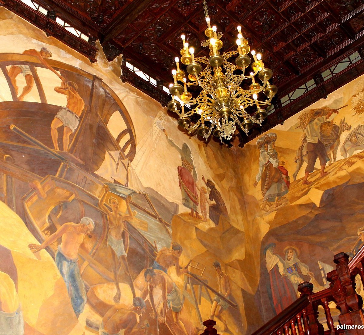 Detalle del mural de Mariano de Cossío en el Ayuntamiento palmero.