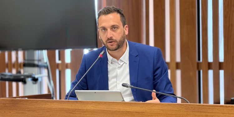 El consejero del Grupo Popular Miguel Perdigón, sobre el plan Huertos Vivos de La Palma