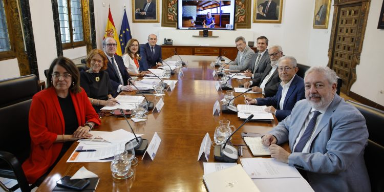 Reunión de defensorías del pueblo en Madrid