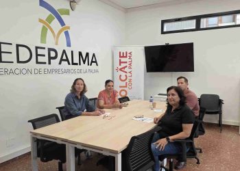 Reunión de FEDEPALMA con la consejera de Empleo del Cabildo de La Palma, Susana Armas