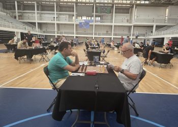 Kurajica, a los 78 años, derriba al número 2 del ranking: Sethuraman alcanza a Iturrizaga en la cima del Internacional de La Palma