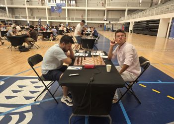 Un sub-14 tumba a un maestro internacional en el Roberto Estrello: ocho jugadores lideran con pleno el Internacional de Ajedrez de La Palma