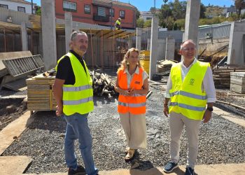 Obras del Espacio Público Sociocultural Pino de la Virgen en Puntagorda, financiadas por el PIDL del Cabildo de La Palma