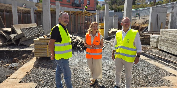 Obras del Espacio Público Sociocultural Pino de la Virgen en Puntagorda, financiadas por el PIDL del Cabildo de La Palma