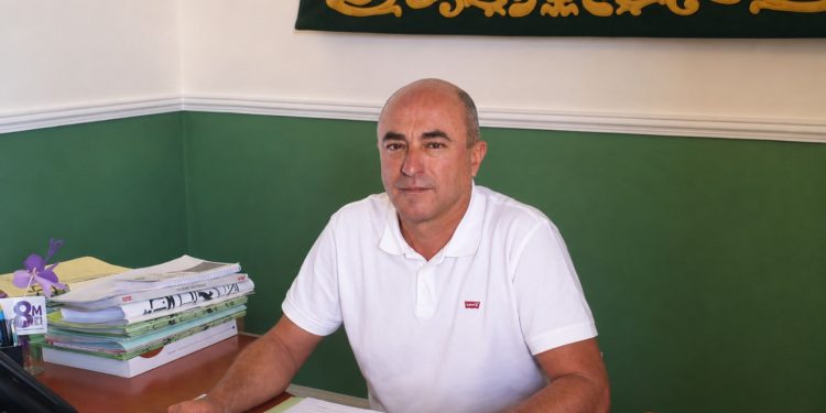 Víctor Guerra, alcalde de Puntallana