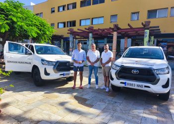 Una de las dos camionetas Toyota nuevas incorporadas a la flota municipal de Tazacorte