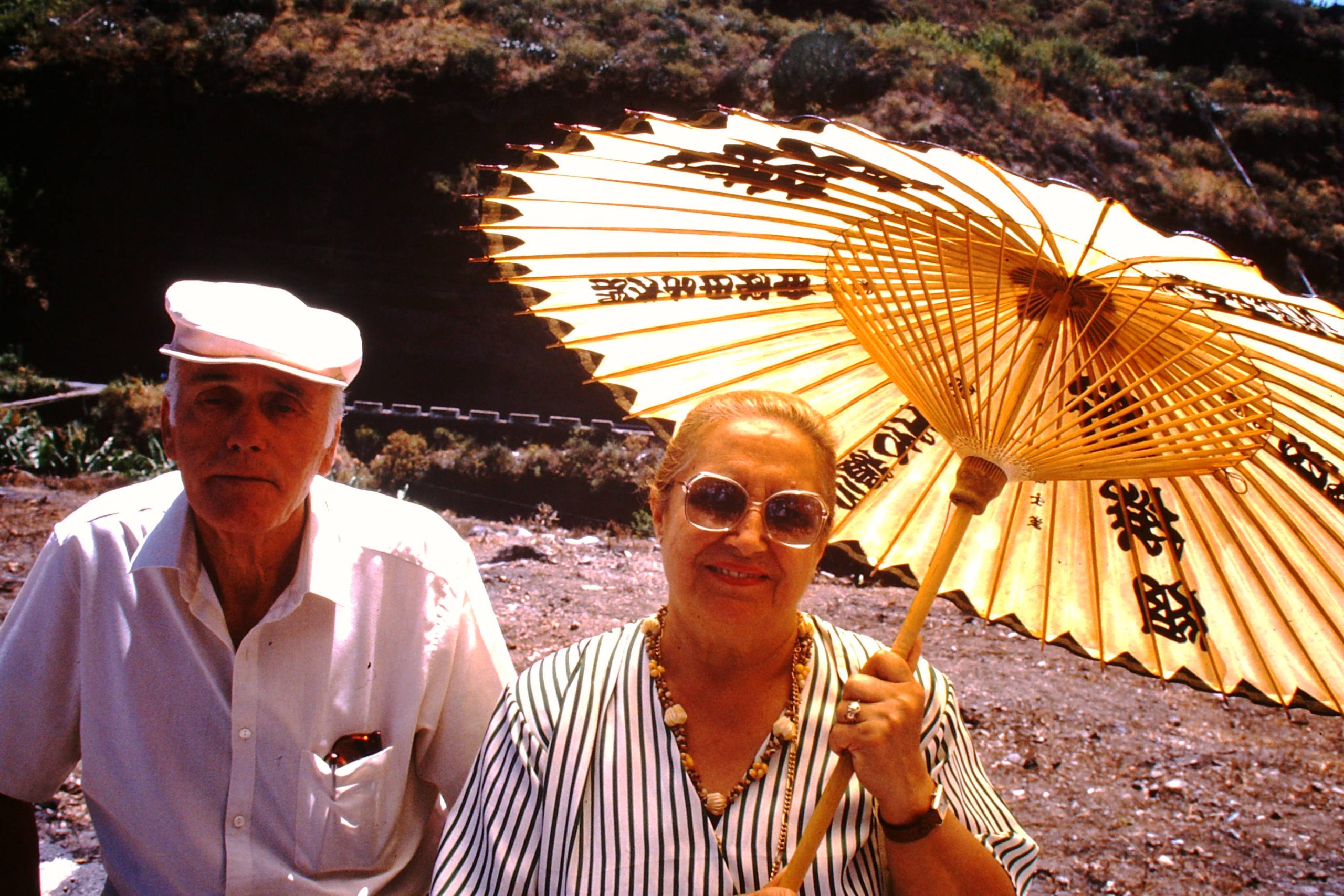 Tomás y Finda, los padres de la autora, en Las Angustias