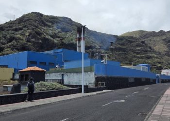 Endesa destina 11 millones a la red eléctrica de La Palma y La Gomera en cinco años: así blinda el suministro tras el volcán